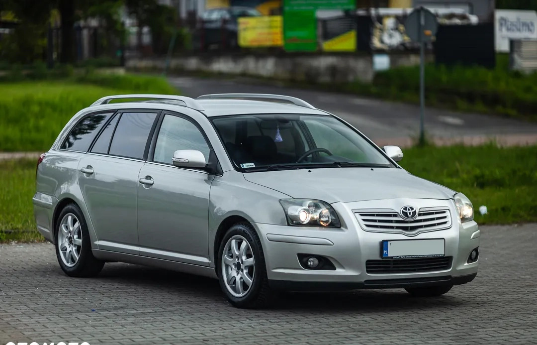 Toyota Avensis cena 18700 przebieg: 152000, rok produkcji 2006 z Gubin małe 379